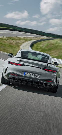 奔驰 AMG GT 63 pro 4matic 高清手机竖屏壁纸