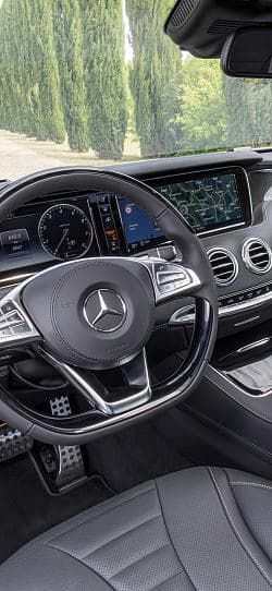 奔驰 AMG S 500 coupe 4matic amg sports package 高清手机竖屏壁纸