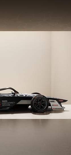F1 捷豹 I-TYPE 6 高清手机竖屏壁纸