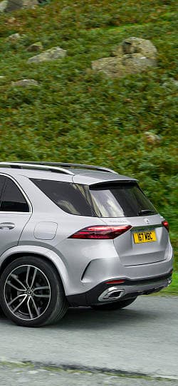 奔驰 GLE 400e 4matic amg line 高清手机竖屏壁纸