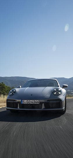 保时捷 911 Turbo 50 高清手机竖屏壁纸