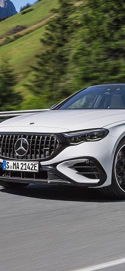 奔驰 AMG E 53_hybrid_4matic 高清手机竖屏壁纸