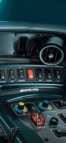 奔驰 AMG GT  高清手机竖屏壁纸