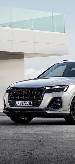 奥迪 Q7 tfsi e quattro 高清手机竖屏壁纸