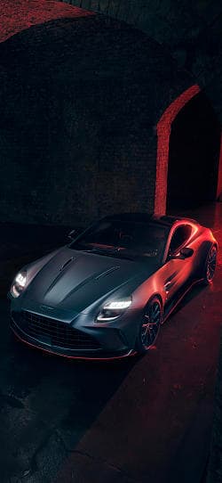 阿斯顿·马丁 Vantage S 高清手机竖屏壁纸