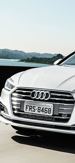 奥迪 A5 sportback 高清手机竖屏壁纸