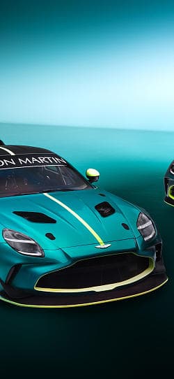 阿斯顿·马丁 Vantage gt3 高清手机竖屏壁纸