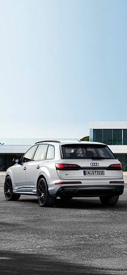 奥迪 Q7 tfsi e quattro 高清手机竖屏壁纸