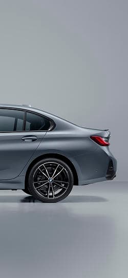 宝马 3系 330li m sport 高清手机竖屏壁纸