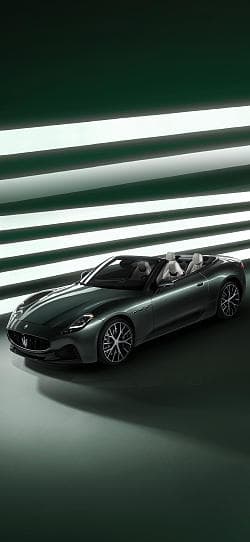 玛莎拉蒂 GranCabrio 490-CV 高清手机竖屏壁纸