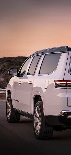 Jeep 大瓦格尼 l series iii 高清手机竖屏壁纸