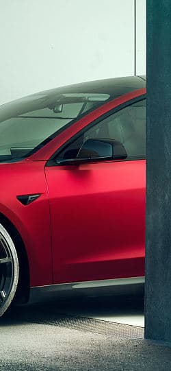 特斯拉 Model 3  高清手机竖屏壁纸