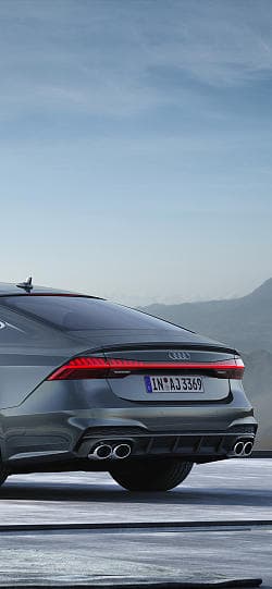 奥迪 S7 sportback 高清手机竖屏壁纸
