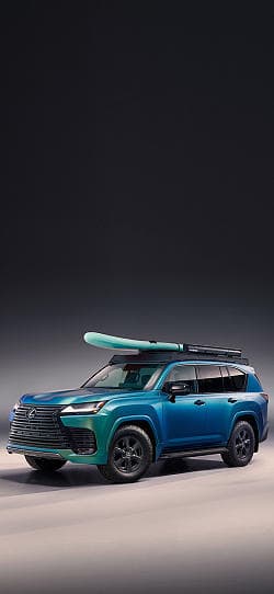 雷克萨斯 LX 600 高清手机竖屏壁纸