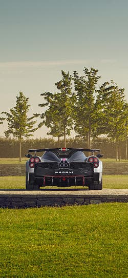 帕加尼 Huayra roadster_bc 高清手机竖屏壁纸