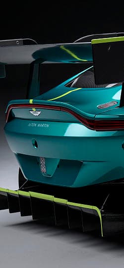 阿斯顿·马丁 Vantage gt3 高清手机竖屏壁纸