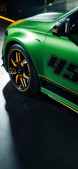 奔驰 AMG A 45 s 4matic final edition 高清手机竖屏壁纸