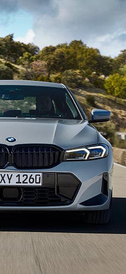宝马 3系 330li m sport 高清手机竖屏壁纸