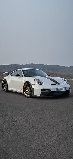 保时捷 911 GT3 高清手机竖屏壁纸