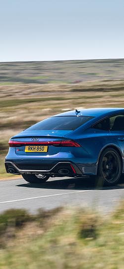 奥迪 RS7 sportback performance 高清手机竖屏壁纸