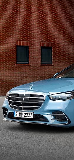 奔驰 S级 580e lang amg line manufaktur 高清手机竖屏壁纸