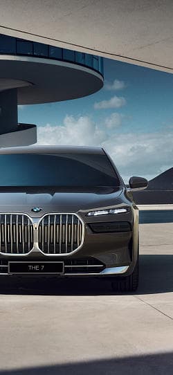 宝马 7系 740i excellence 高清手机竖屏壁纸
