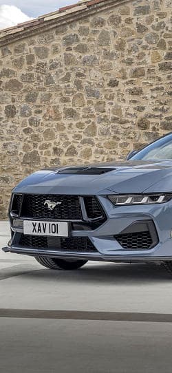 福特 Mustang gt  高清手机竖屏壁纸