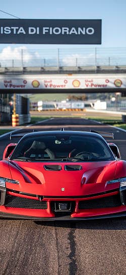 法拉利 SF90 xx stradale 高清手机竖屏壁纸