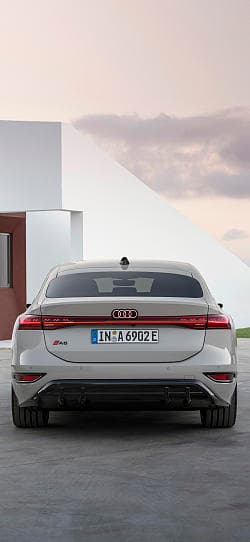 奥迪 A6 e-tron sportback performance 高清手机竖屏壁纸