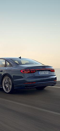 奥迪 A8 60 tfsi e quattro s line 高清手机竖屏壁纸