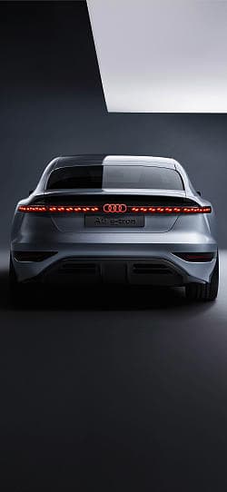 奥迪 A6 e-tron concept 高清手机竖屏壁纸