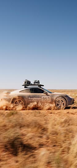 保时捷 911 dakar rallye design package 高清手机竖屏壁纸